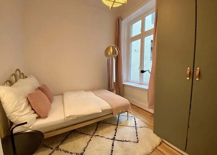 Stacey Downtown Hotel apartamentowy *